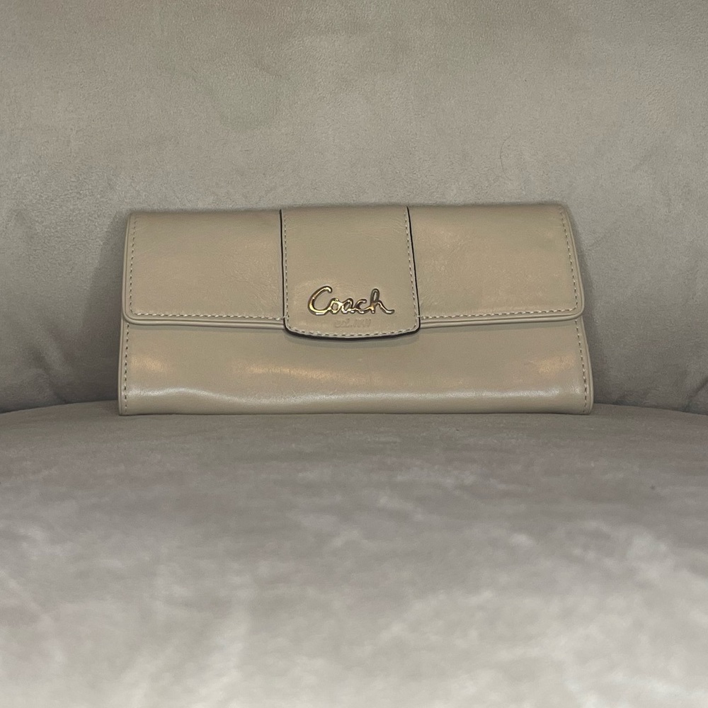 Coach Accordion Wallet